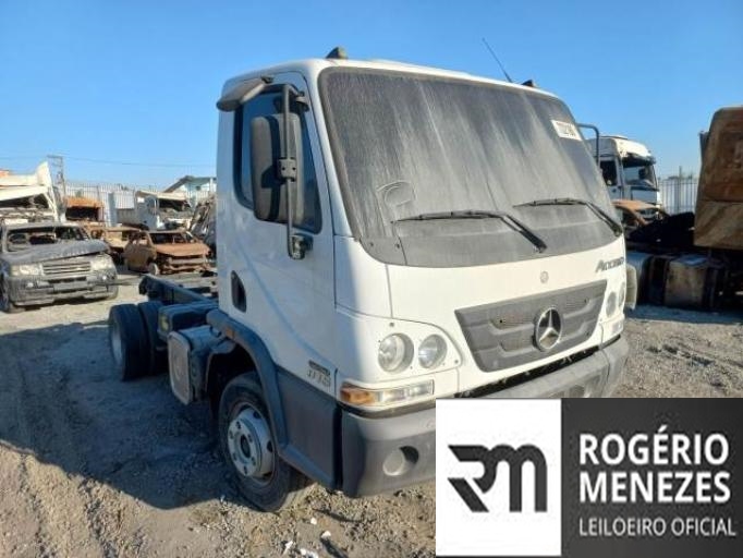 MERCEDES BENZ ACCELO 815 2021