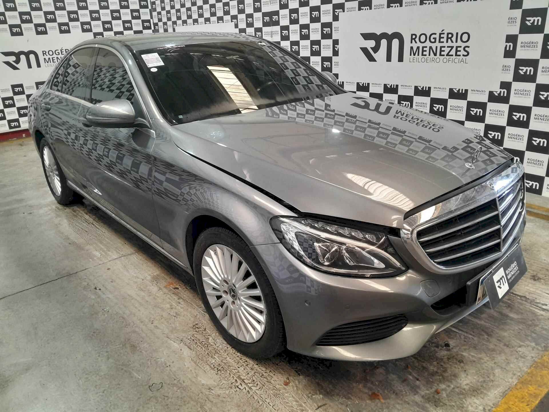 MERCEDES-BENZ C180 2018
