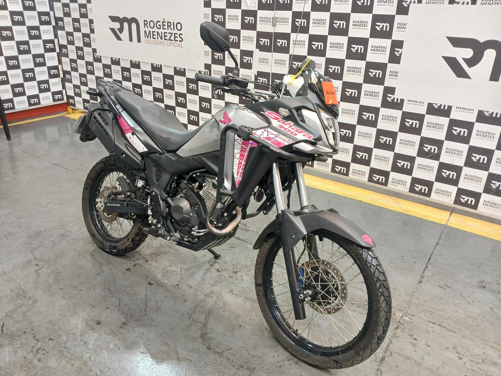 HONDA SAHARA 300 2024
