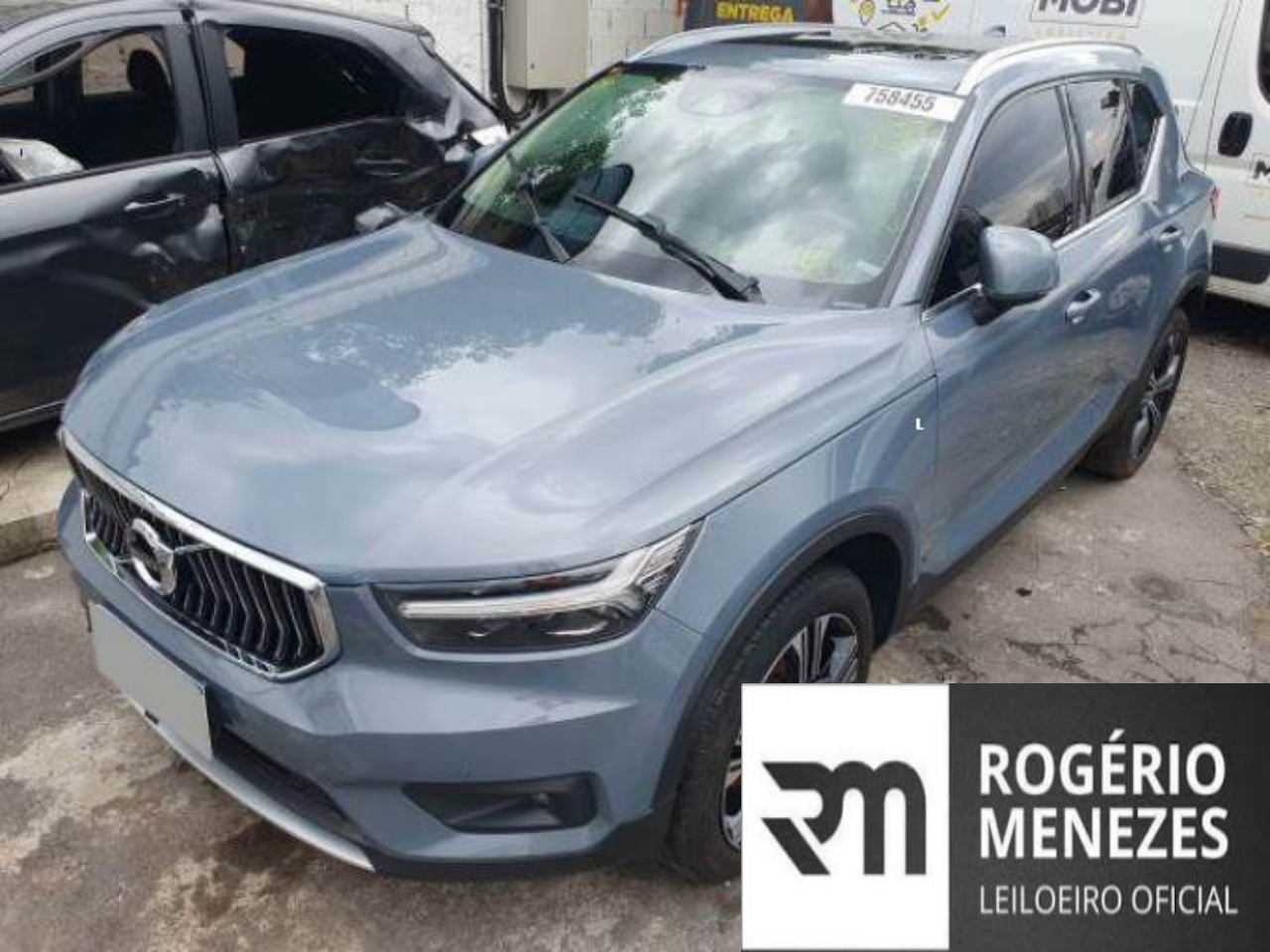 VOLVO XC40 2020