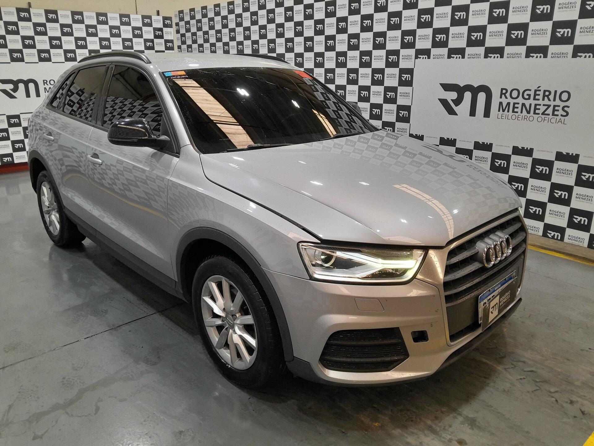 AUDI Q3 2017